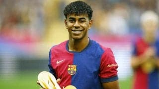 バルセロナのヤマルはメッシの要素も取り入れた「ハイブリッド・ドリブラー」　松井大輔が分析