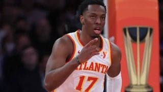 NBAカップでベスト4入りしたホークスのオニエカ・オコングが最低4試合を欠場