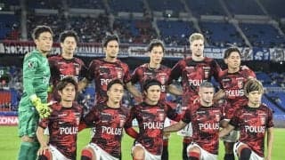 「赤一色で勝負な感じ」「襟付きだああ」J1浦和レッズの25年着用「ユニフォームデザイン」予告映像が大反響！「エンブレム真ん中か」と期待の声も続々