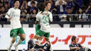 躍進の東京V、主将のMF森田晃樹＆MF稲見哲行と契約更新