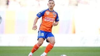 今季はJ1初ゴールをマーク！　新潟DF早川史哉が来季契約に合意、背番号変更も明らかに　「15番を付ける意味、責任を…」