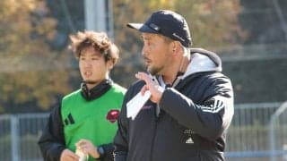 泥臭く、ひたむきに。20年戦士の新HCが大切にする“つなぐ”思い