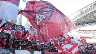 「シンプルでかっこいい！」　浦和の来季ユニフォーム、クラブエンブレムなどが中央に！　ファンの反応も上々　「買います」