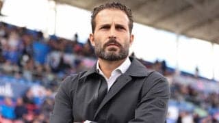 最下位バレンシア、レジェンドでもあるバラハ監督を解任…今季わずか2勝