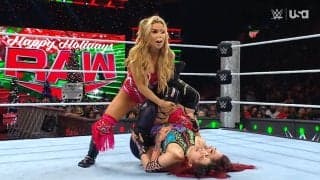 「初めて見た」女子レスラーが“2人同時”に悶絶 衝撃光景に「無茶がすぎる」ファン困惑