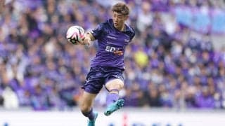 広島が優秀選手賞の荒木隼人ら4選手と契約更新！　18歳の“俊英”中島洋太朗も