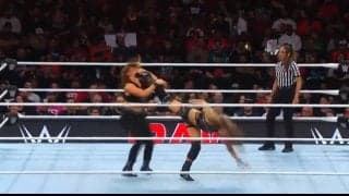 女子レスラー、一発逆転の衝撃キック「凄いカウンターだ」「どんぴしゃ」騒然