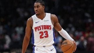 ピストンズの先発ガード、ジェイデン・アイビーが左足の腓骨骨折のため戦線離脱