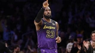 “キング”レブロンが30得点超え試合数で単独首位に…ジョーダン氏の記録を塗り替える