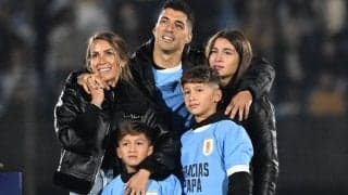 スアレスが自殺未遂の男性を説得、救助に一役買う