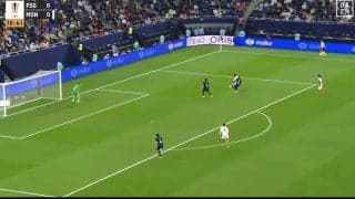 抜け目ない！南野拓実 “奇襲”攻撃でスタジアムを沸かした瞬間「虎視眈々と…」超反応フィニッシュに称賛も