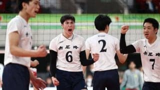 春高バレー　市尼崎が4大会ぶりの4強入り　エースのハントラクル星夏は〝兄弟の夢〟に前進