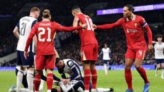 頭を打ちつけて病院搬送のベンタンクール、意識あり大事には至らず