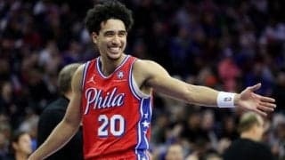 シクサーズ、新人王有力候補のジャレッド・マケインが左半月板の断裂により残り試合の欠場が決定