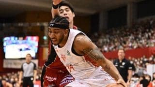 クリストファー・スミスのブザービーターで接戦に終止符…千葉ジェッツが越谷アルファーズに勝利