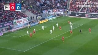 メッシかよ！ 堂安律、超絶ドリブル→相手DFが大混乱「堂安ゾーン入った」解説者が絶賛… 華麗なターンから強引な縦突破「上手いな」