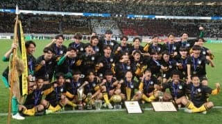 前橋育英の7年ぶり2度目の選手権優勝を群馬の細貝萌社長代行ら学校OBが祝福「一人でも多くのJリーガーがここ群馬から育ってくれることを期待しています