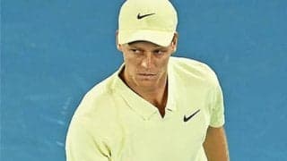  シナー 3ヵ月ぶりセット落とすも勝利 