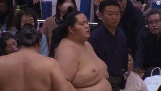 大相撲、誤審珍事の最中に…琴櫻を気遣う一人の力士の姿 “まさか”の振る舞いに反響 「優しすぎるだろ」「こういうところ好き」