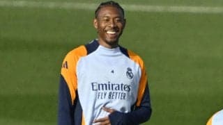 「何分か出場できるだろう」1年以上離脱のアラバがついにピッチへ、アンチェロッティ監督が明かす「ヒザの状態もとても良い」