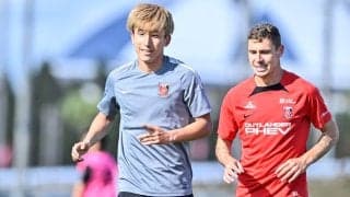 【沖縄キャンプで東京Vに善戦。”マチェイ浦和”の現在地とは(2)】新スタイルでマテウス・サヴィオと金子拓郎をどう生かすか……2列目で両者が生きる配置は