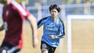 【J1川崎、沖縄キャンプで今季初Jクラブ練習試合に挑む(2)】多くの選手を起用してコンディションやポジション適正の確認行う……昨年とは違った位置で新たな刺激を入れつつのチーム作り