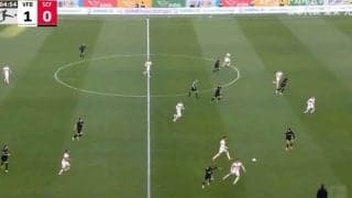 「ボール消えた？」堂安律、一瞬の“変態パス”がヤバすぎる→DF2人を混乱させた瞬間「どうなってんの？」 予測不能な“超絶タッチ”にファン騒然