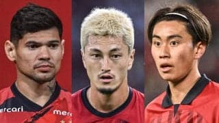 【宮崎キャンプ終盤。金沢戦で見えた鬼木・鹿島の戦い方(1)】荒木遼太郎の主戦場は右サイド。”家長化”で鈴木優磨、レオ・セアラと共存へ……鬼木監督「（家長のような動きで）いいと思いますよ」