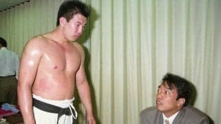 白帯だった佐竹雅昭が、伝説の空手家に肋骨を折られ「本物の蹴りだ！」と興奮　その背中を追いかけて日本一に上り詰めた