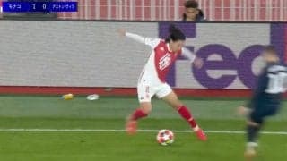 「キレてるな」 南野拓実、爆速スピード→“急停止フェイント”炸裂「エグすぎ」 時間を生み出す“神ムーブ”で相手選手を翻弄