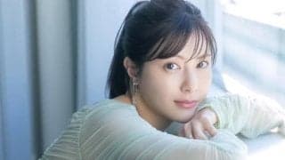 ｢透明感ヤバい　なんて綺麗なの～｣日本代表・長谷部誠コーチの美人妻、桐谷美玲とのエモすぎ“超密着ママショット”に反響｢何年経っても変わらない｣