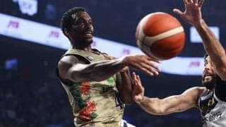 東西首位決戦は1勝1敗のイーブンに…琉球が宇都宮の追い上げを振り切ってリベンジ