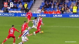 まるでメッシ！久保建英、神技タッチで連続ドリブル突破「最後まで久保」スタジアムを沸かせた“ひとり完結”のフィニッシュシーン