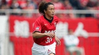 “野人”が浦和に17年ぶり帰還！ 岡野雅行氏が「レッズ・ブランドアンバサダー」に就任「野人、まだまだ全力で走ります!」