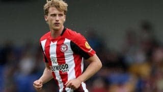 ブレントフォードのデンマーク代表DFルアスレウがヴォルフスブルクに買取OP付きレンタル