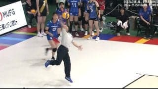 女子バレー、“男性ラインズマン”が弾丸サーブの衝撃光景 「めっちゃ笑ったw」まさかのナイスサーブにアリーナ騒然
