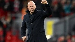 絶好調リバプールにとって気がかりな昨季の失速…スロット監督はクロップ氏との話し合い明かす「今季と比べることはできないが…」