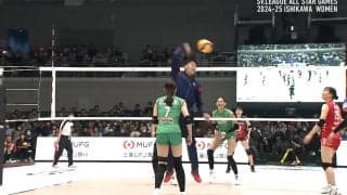 女子バレー、男子監督が急遽参戦で“超絶”プレー連発！ 「昔はね、昔は」さすがの勇姿に観客も熱狂