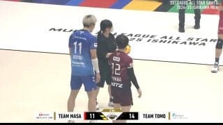 「いいシーンだ」男子オールスターで“神対応” 西田有志が被災地・輪島中学の女子選手に声をかけて…コート全体で“粋なはからい”の一部始終