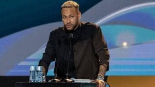 ネイマールがSNSで古巣サントスへの復帰を発表！