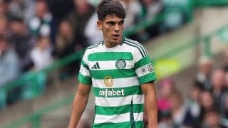 セスク率いるコモがバルサ若手DFバジェをレンタル！　今季前半はセルティックでプレー