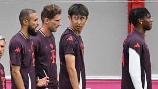 伊藤洋輝がバイエルンのチームトレーニングに一部復帰！ ファンへの公開トレーニングで復帰に一歩近づく