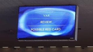 IFABがVARに代わるFVSの導入検討へ…監督が試合中に2度までレビューを要求できる方式