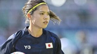 「最高に可愛すぎる」「オシャレ」なでしこ・長谷川唯が公開した街中で撮影した「黒のセットアップ、おしゃれコーデ」が1万いいねの大反響！「本当に何でも合う」「かわいいっ」の声