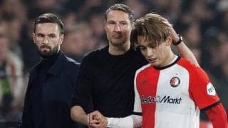 公式戦3連敗…フェイエノールト指揮官の進退が怪しい？ アルネ・スロット体制を引き継いだプリスケ監督「解任の可能性を…」