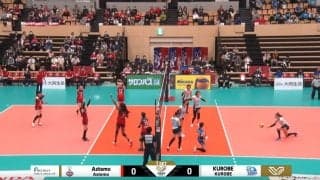 女子バレー、衝撃の光景にアリーナどよめき 身長195センチの規格外ブロック ほとんど跳んでないのに…破壊力抜群