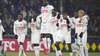 日本人3選手が同時先発のランスが5部相手のPK戦勝利で薄氷のベスト8進出！　王者PSG順当も波乱目立つ【クープ・ドゥ・フランス】