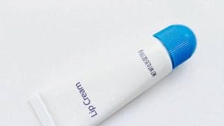 なぜ？リップを塗っても唇がすぐ乾く！美容家に相談してみた