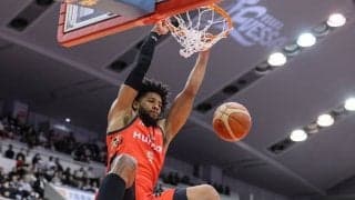 大阪エヴェッサが越谷アルファーズに競り勝つ…牧隼利が値千金のブロック