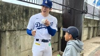 ハムキャンプに大谷翔平？　そっくりさんが“本家同様”の人気…サイン求められる